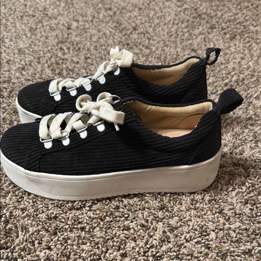 Yellow Box Corduroy black sneakers.